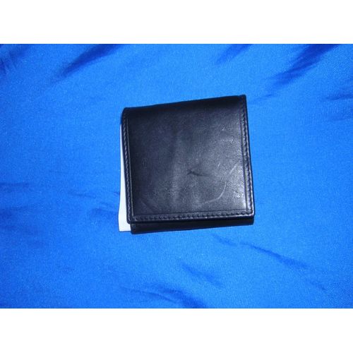 Porte Monnaie Cuir 8 X 8 Cm.