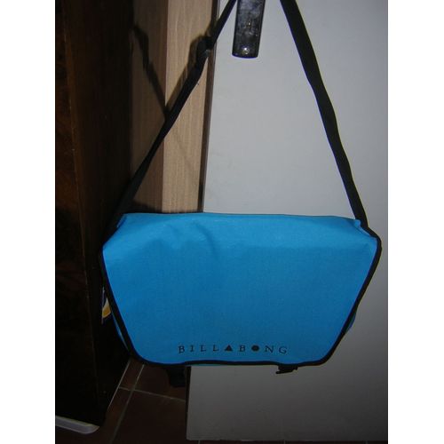 Sac À Bandoulière Billabong 38 X 32 Cm.