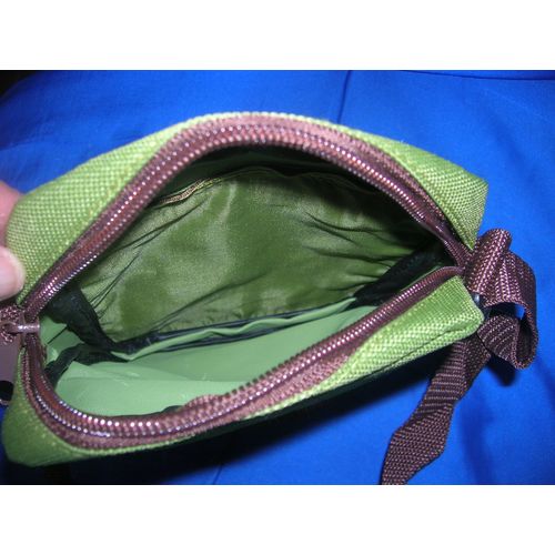 Pochette Toile Vert 17 X 13 Cm.