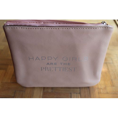 Jolie Petite Pochette Neuve Rose Galerie Lafayette "Happy Girl ".