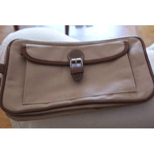 Pochette Avec Anse Beige