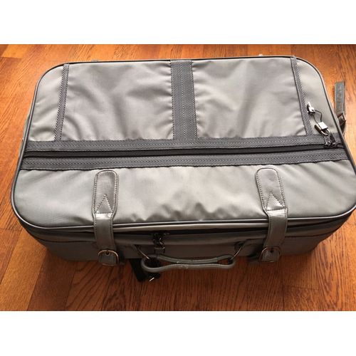 Valise Inconnue Synthétique Gris