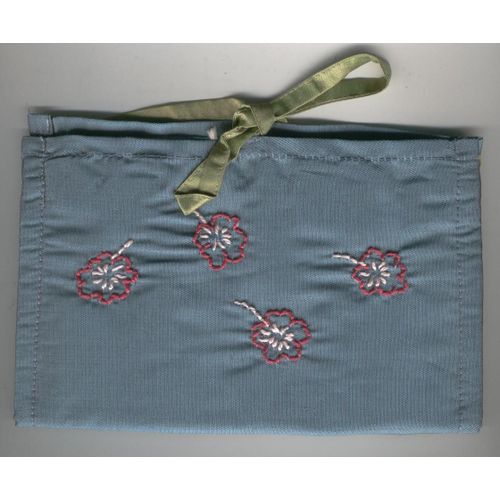 Pochette En Soie