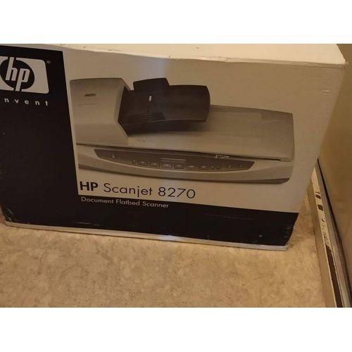 HP ScanJet 8270 - Scanner de documents - CCD - Recto-verso - Legal - 4800 dpi x 4800 dpi - jusqu'à 25 ppm (mono) - Chargeur automatique de documents (50 feuilles) - USB 2.0