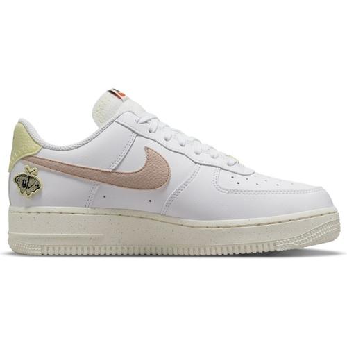 Baskets Basses Nike Air Force 1 07 Se - 38