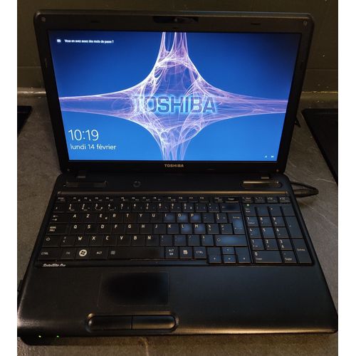 Toshiba Satellite Pro C660 - 15.6" Intel Core i3-M380 - 2.53 Ghz - Ram 8 Go - SSD 256 Go