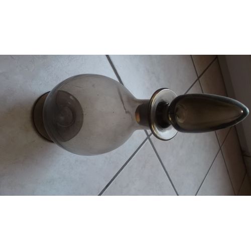 1 Ancienne Carafe En Verre Avec Son Bouchon En Bon Etat