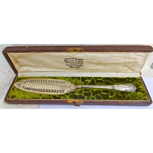 Pelle À Poisson En Argent Massif Art Nouveau