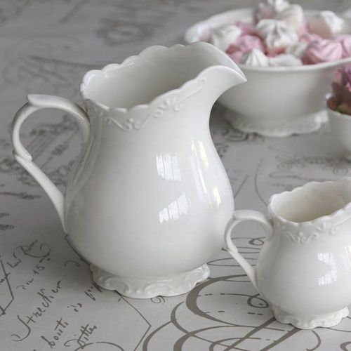 Pichet Porcelaine 18cm