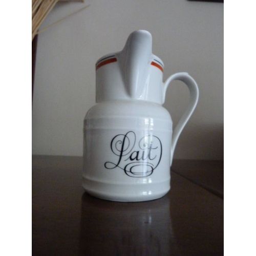 Pot A Lait