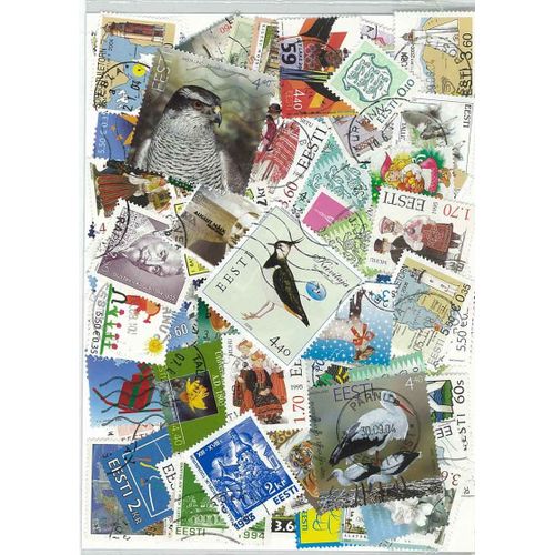 Collection De Timbres Estonie Oblitérés : Qté - 300 Timbres Différents