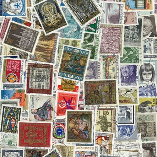 Collection De Timbres Autriche Oblitérés : Qté - 300 Timbres Grand Format