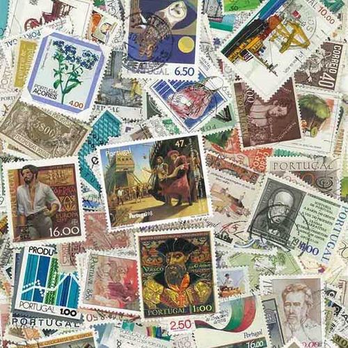 Collection De Timbres Portugal Oblitérés : Qté - 300 Timbres Grand Format