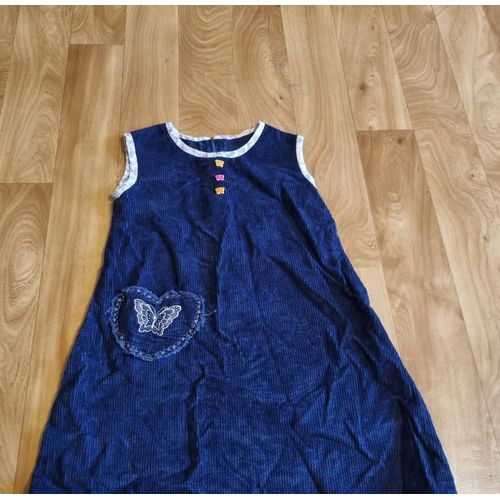 Robe Courte Velours Bleu Poche Avec Papillon Brodé Taille 6ans