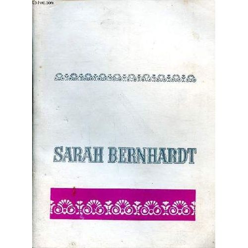 Programme Du Théâtre Sarah Bernhardt De La Pièce La Calèche De Jean Giono Distribution Des Rôles: Donna Fulvia: Maria Vauban; Julio: Pierre Vaneck; Le Colonel: Claude Brasseur; John Le Domestique:(...)