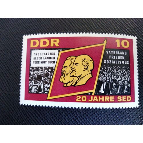 Timbre Allemagne / Rda Yt 871 Drapeau Avec Marx Et Lénine 1966 ( 090306 )