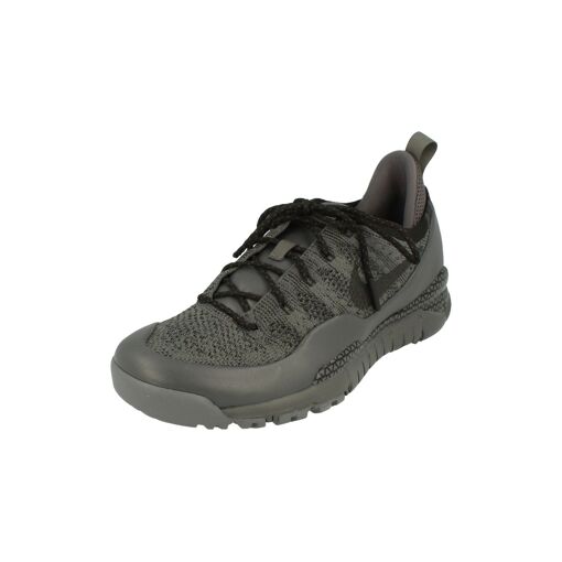 lupinek flyknit
