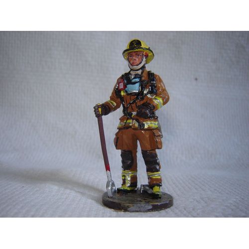 Les Heros Du Feu N° 06 Pompier Cobra : Le Pompier Canadien Montreal En Tenue De Feu 2003