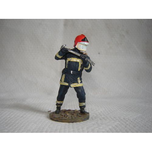 Les Heros Du Feu N° 11 Pompier Cobra : Le Pompier Français Des Yvelines En Tenue De Feu 2004
