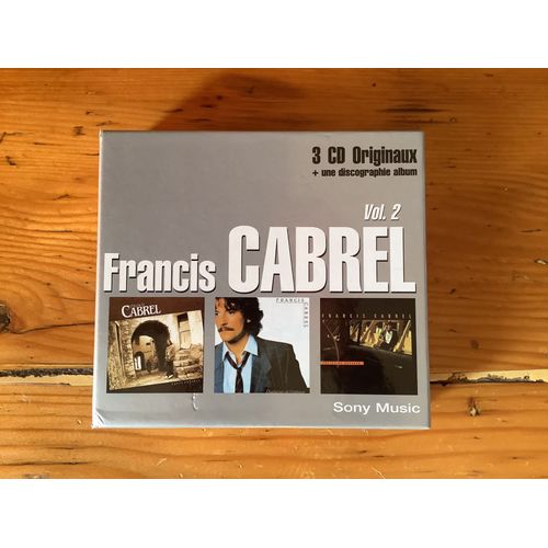 Coffret Francis Cabrel - Vol 2 // 3 Cd - " Carte Postale " - " Quelqu Un De L Interieur " - " Photos De Voyages " - ( 5099747738296 ) .