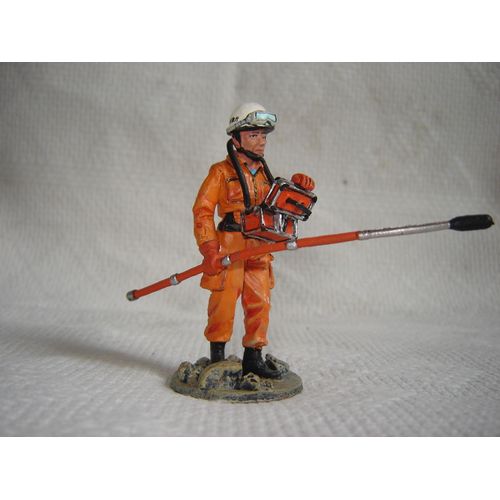 Les Heros Du Feu N° 33 Pompier Cobra : Le Pompier Japonnais Rtf Tokyo 2002
