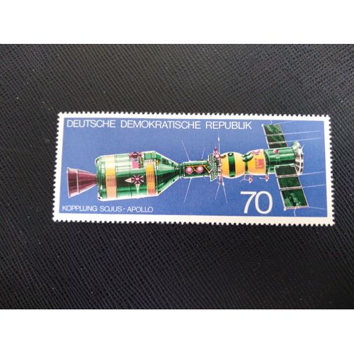 Timbre Allemagne / Rda Yt 1765 Amarrage Soyouz-Apollo 1975 ( 130306 )