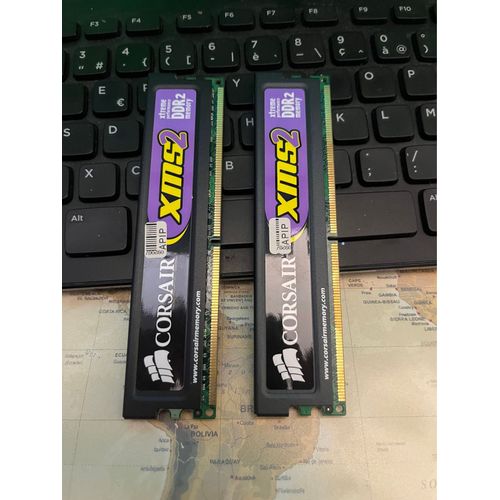 2 barrettes mmoire CORSAIR XMS2 Xtrem 1024MB*2 DDR2CM2X1024-6400C4 G 4-4-4-12 800MHzDUAL CHANNEL