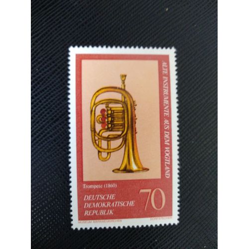 Timbre Allemagne / Rda Yt 1904 Instruments De Musique Anciens. Trompette (1860) 1977 ( 140306 )