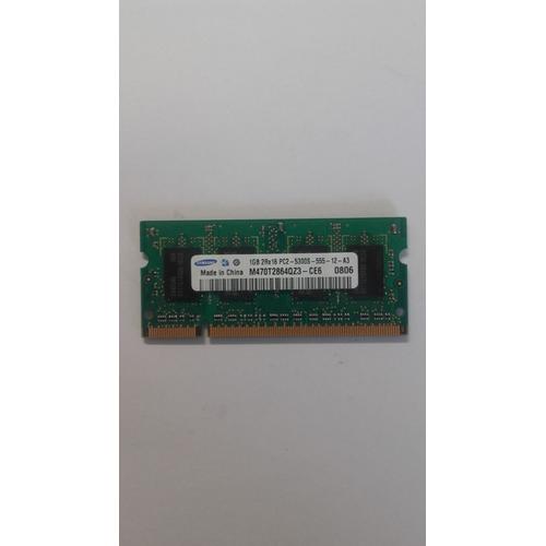 Mémoire SAMSUNG M470T2864QZ3-CE6 - PC2-5300S - DDR2 1Go à 667MHz.