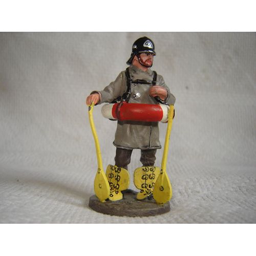 Les Heros Du Feu N° 88 Pompier Cobra : Le Pompier Allemand Avec Bouée Berlin 1900