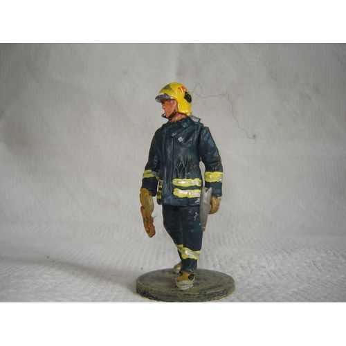 Les Heros Du Feu N° 91 Pompier Cobra : Le Pompier Finlandais En Tenue De Feu 2003