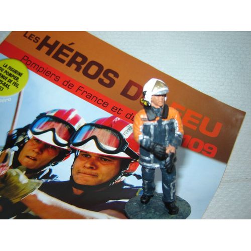 Les Heros Du Feu N° 109 Pompier Cobra : Le Sapeur Pompier Pays Bas Tenue De Feu 2003
