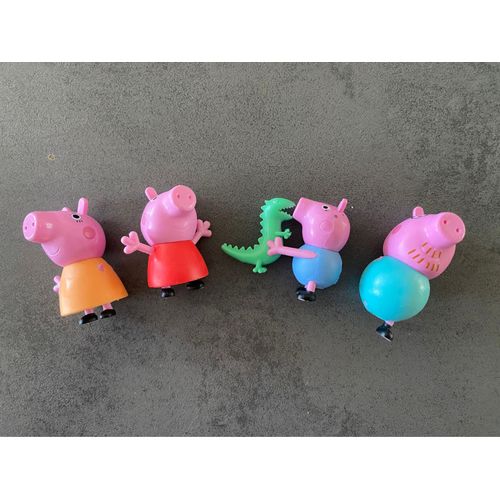 Lot De 4 Figurines Peppa Pig