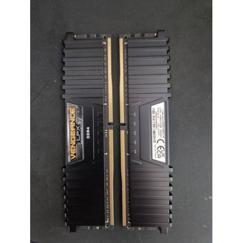 DDR4 Corsair Vengeance 2x8 GB 3600MHZ