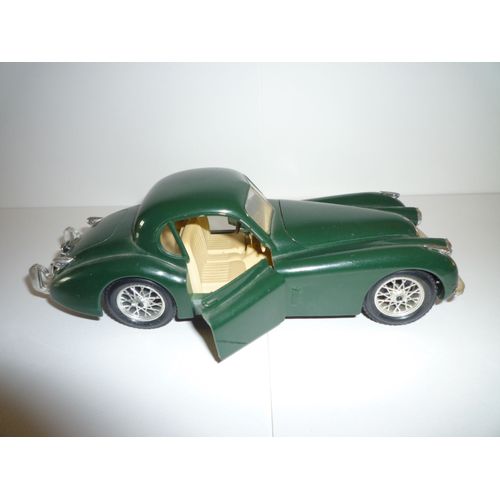 Bburago 1/24 - Jaguar Xk 120 Cabriolet - 1948 -
