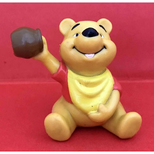 Figurine Winnie L'ourson Assis Avec Son Pot - Série Winnie L'ourson (Euro Disney)