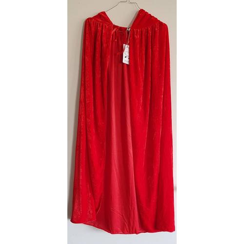 Capes En Velours Rouge