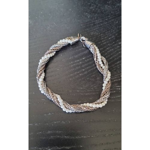 Bracelet Fantaisie En Métal Argenté Et Perles