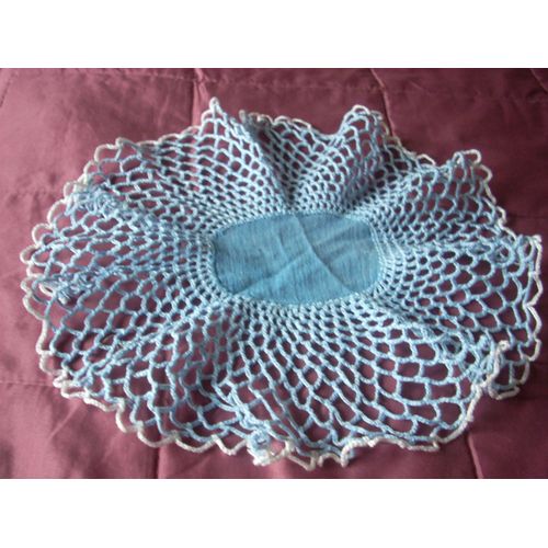 Napperon Crochet Fait Main 32 X 28 Cm