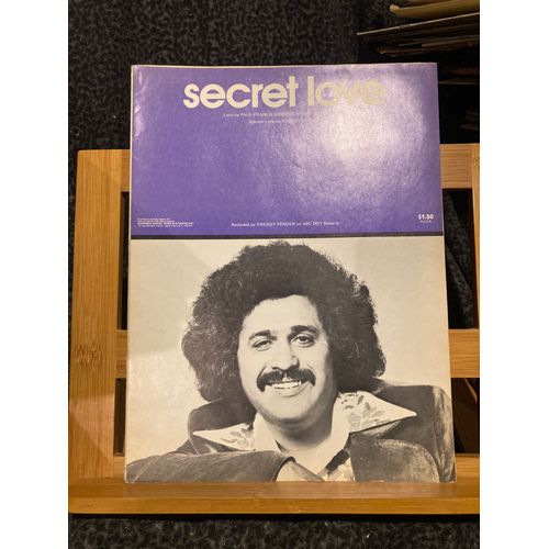 Paul Francis Webster Secret Love Partition Chant Piano Accords Freddy Fender