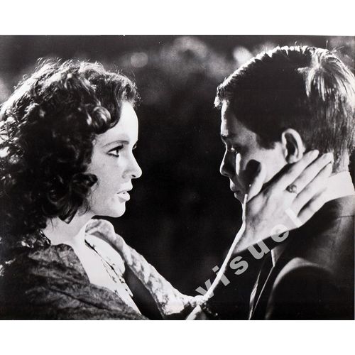 Péché Véniel (Peccato Veniale) : Photo De Presse Cinéma Argentique - Format 20x24,5 Cm - De Salvatore Samperi Avec Laura Antonelli, Alessandro Momo, Orazio Orlando - 1974 #