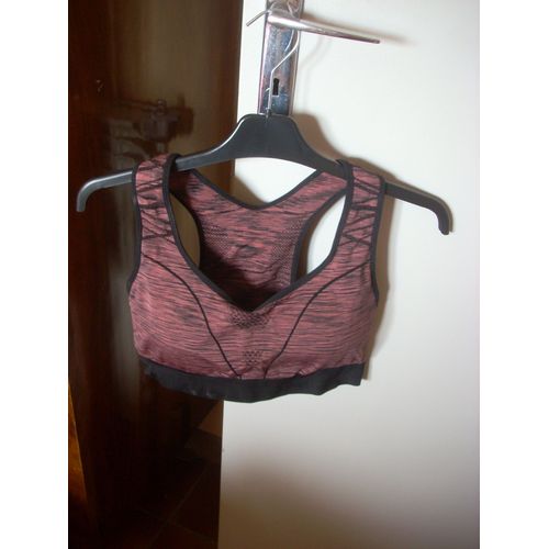 Brassière Coussinets Amovibles Crivit Taille Étiquette 46/48 Mais Taille Plutot 36/38.