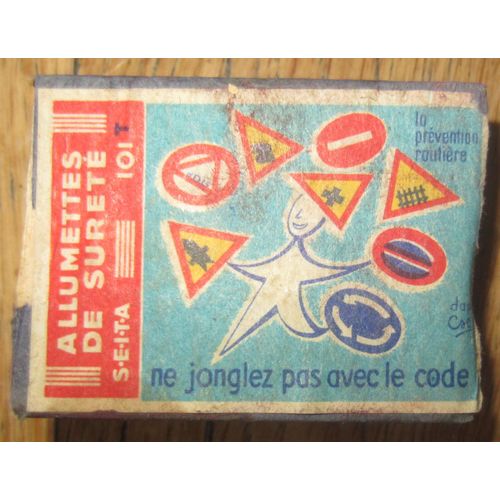 Boite D'allumettes Ancienne Seita Bois Et Carton "Prévention Routière - Ne Jonglez Pas Avec Le Code" 5/4/1,5cm