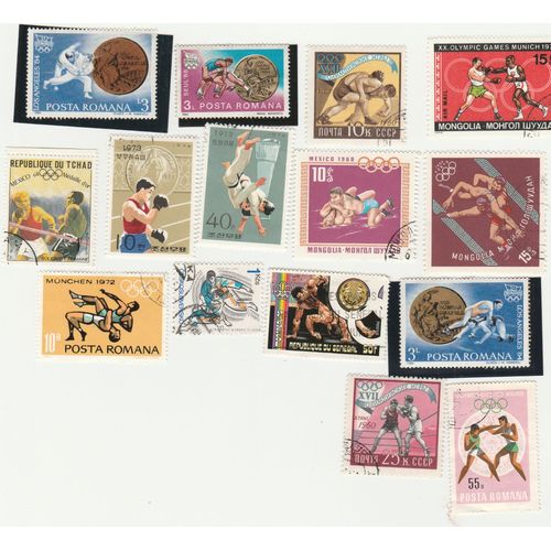 15 Timbres De Divers Pays - Boxe Et Lutte