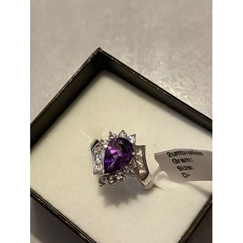 Bague En Argent 925 Avec Une Améthyste Violine Et Saphirs Blancs