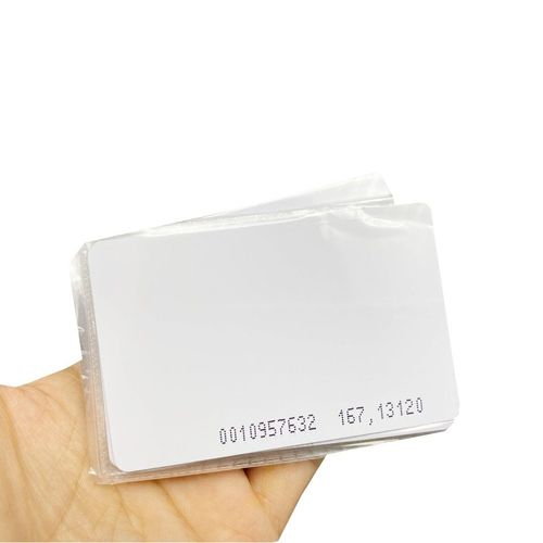 Cartes d'identité vierges 200-la meilleure carte de crédit en plastique PVC mince CR80 disponible,Livraison