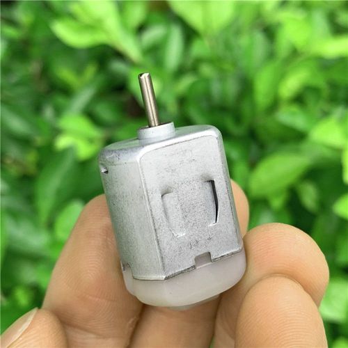 Moteur puissant à balais de carbone magnétique, petit jouet, grand couple, 3V-130 V, 7.4 tr/min, moteur Miniature, bricolage, voiture à quatre roues, DC6V 19500