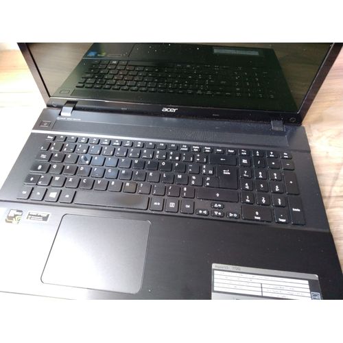 Acer V3 772g - 17.3" Intel Core i7 - Ram 16 Go - SSD 128 Go + HDD 750 Go