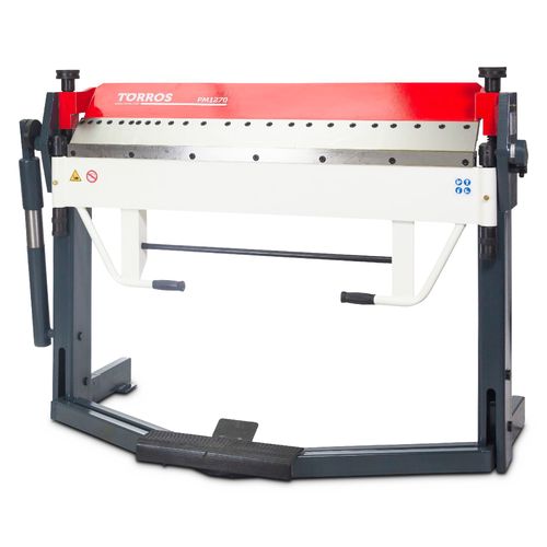 Plieuse de tôle manuelle et à pied largeur du travail 1270 mm 0-135° épaisseurs jusque 2 mm segments en haut Torros PM1270