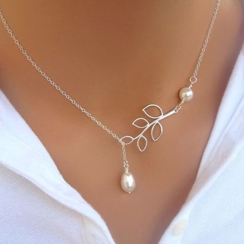 Collier Court En Forme De Feuilles, Élégant, Classique, Argenté, Perle Romantique, Clavicule, Chaîne À Breloques, Offre Spéciale